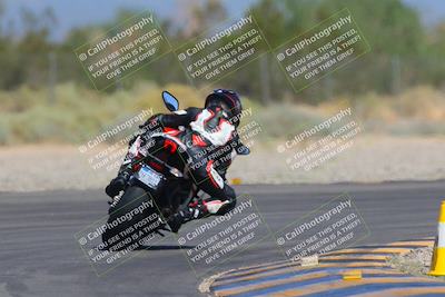 media/Sep-25-2023-Moto Forza (Mon) [[81ffa65e0a]]/B-C Group/Session 4 (Turn 2 Backside)/